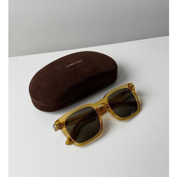 NEW Tom Ford FT0751 Dax Unisex Sunglasses in Yellow - Picture 1 of 5
